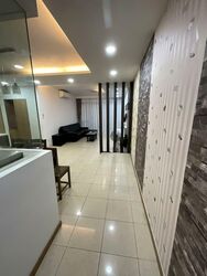 The Lakeshore (D22), Condominium #567690171